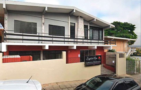 Publicidade Digital Indoor no Centro: Telas da No Ponto Mídia no Restaurante Empório Rosa, Centro de Atibaia